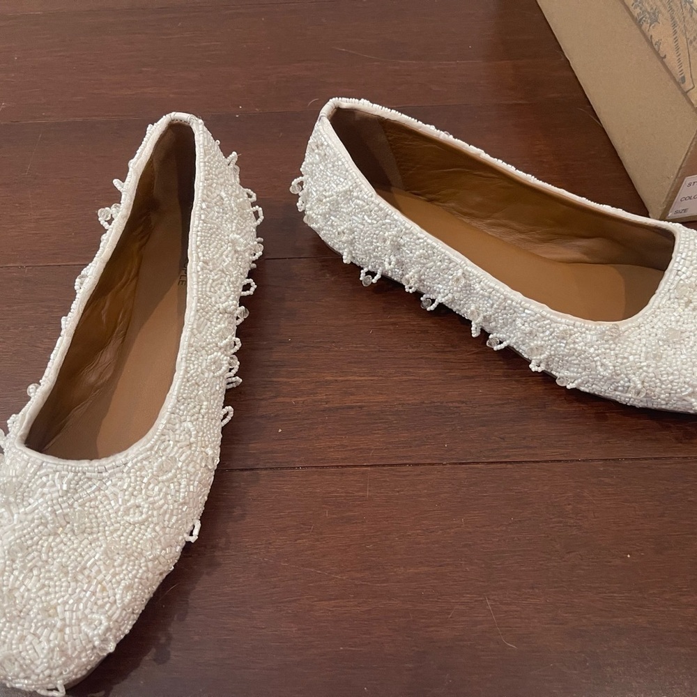 nwt nwb Free People White beaded weekends out embellished Flats - Picture 5 of 10